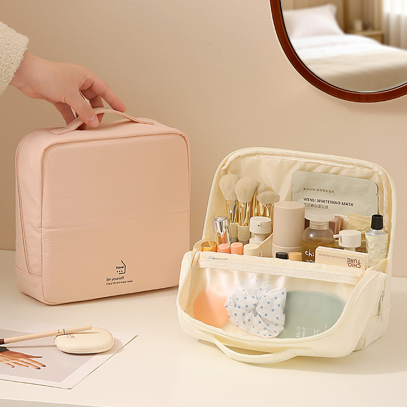 The Structured Taslan Makeup B - Top Handle Structured ulasan dan harga