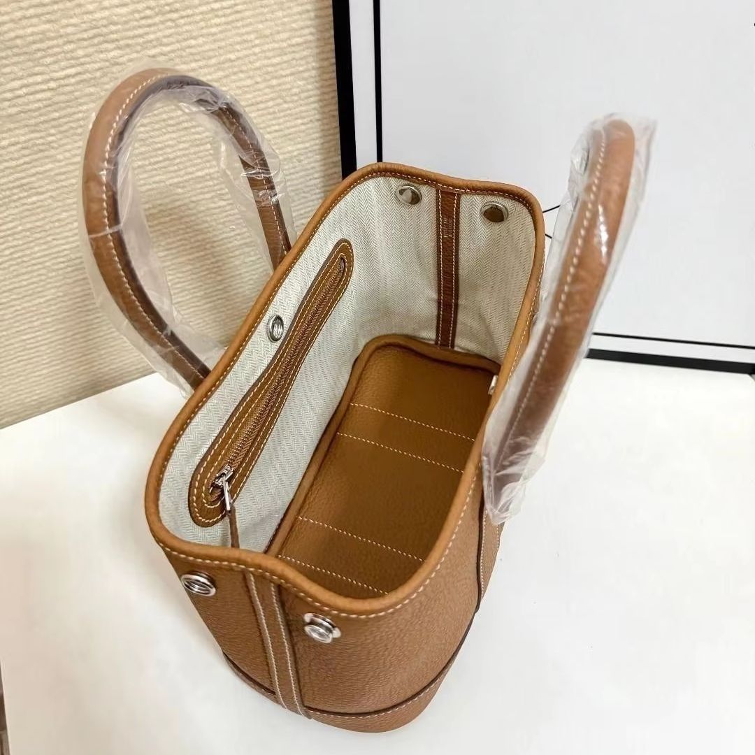 Tan pebbled leather tote bag w - Top Handle Structured ulasan dan harga
